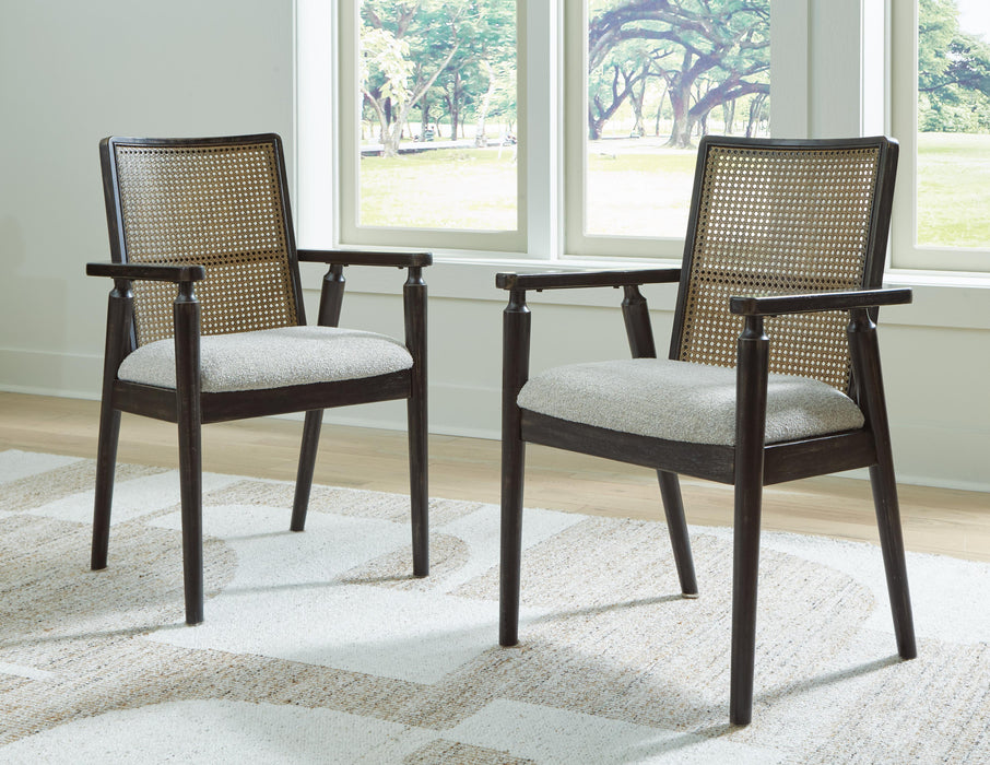Galliden Dining Room Set