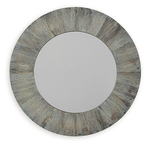 Daceman Accent Mirror image